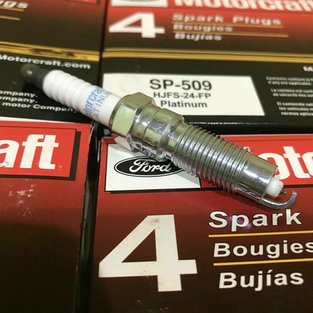 Platinum Spark Plugs for Ford Expedition, Explorer & Super Duty 8-Pack