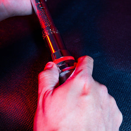 Flex head click torque wrench with dual-direction measurement